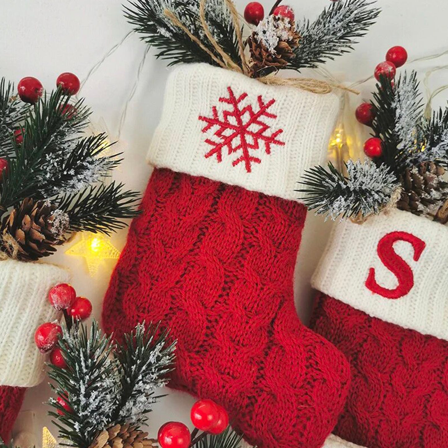 Chaussette de noël décoration hiver cheminée